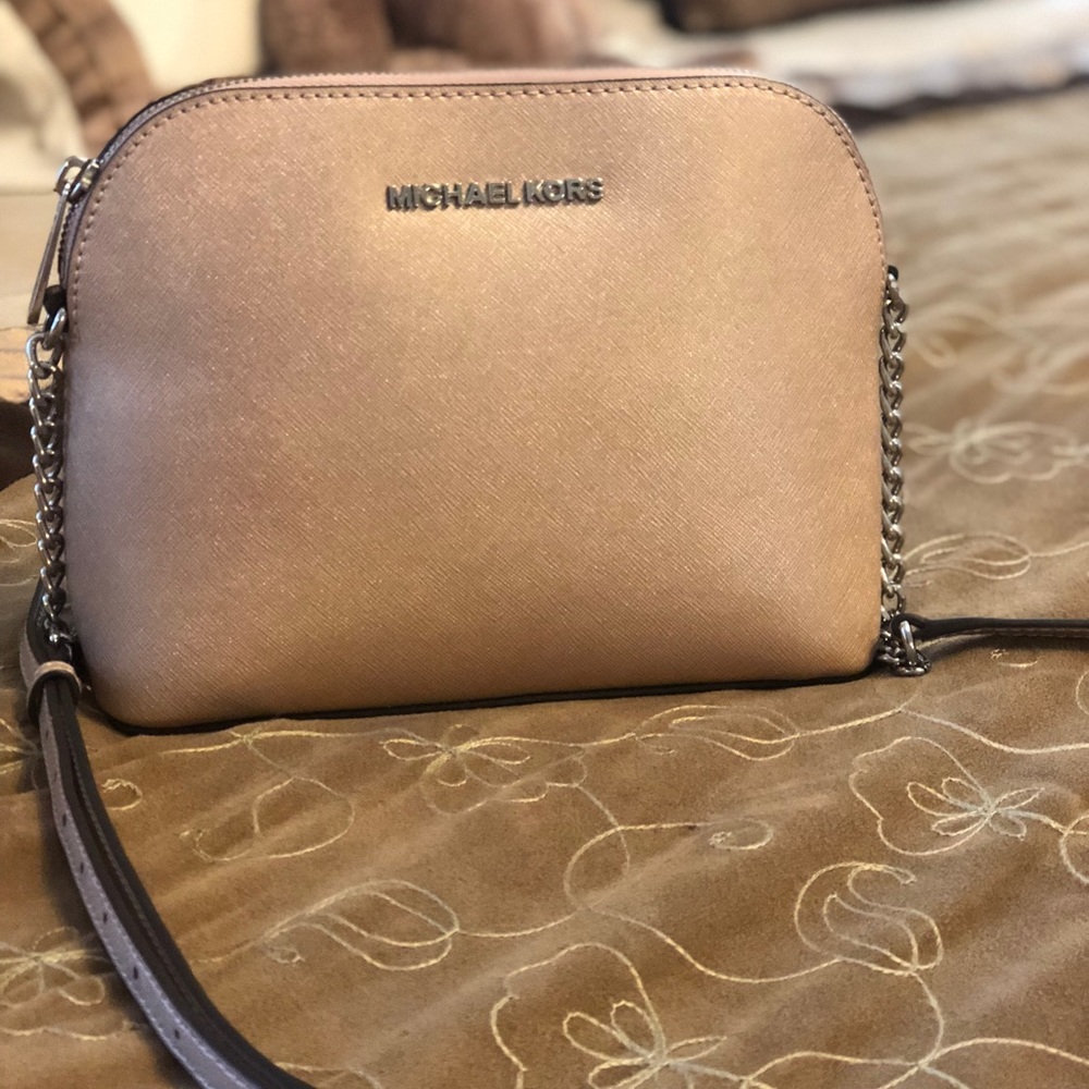 Oh Hold Michael Kors Cindy ballet crossbody